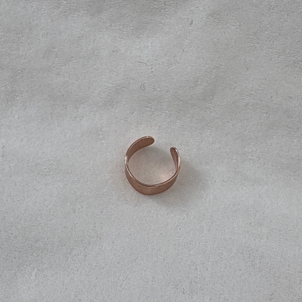 Francesca's Collections Rose Gold Ear Cuff